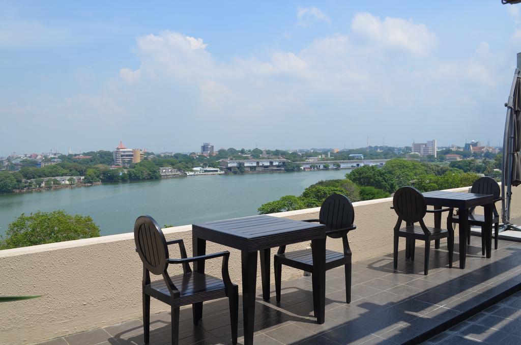 可倫坡 肉桂湖畔酒店 外观 照片
